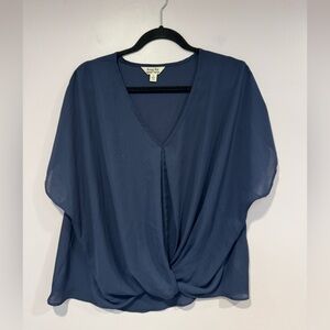 Krazy Kat blue oversized flowy dress shirt‎